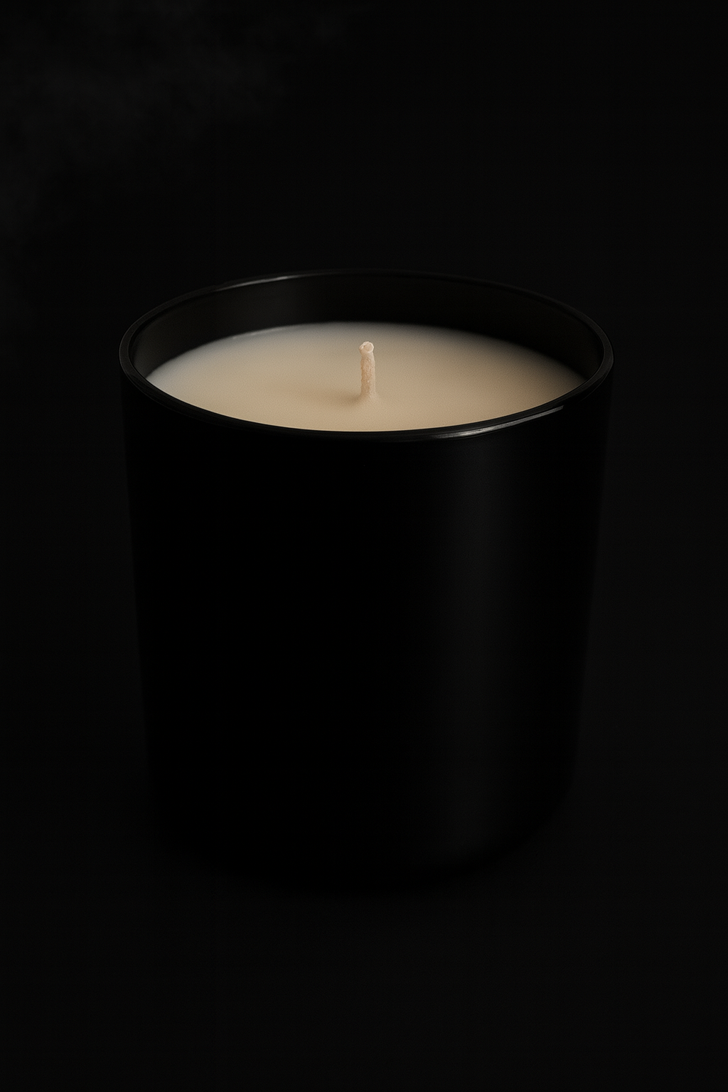 Rebel Black Medium Candle